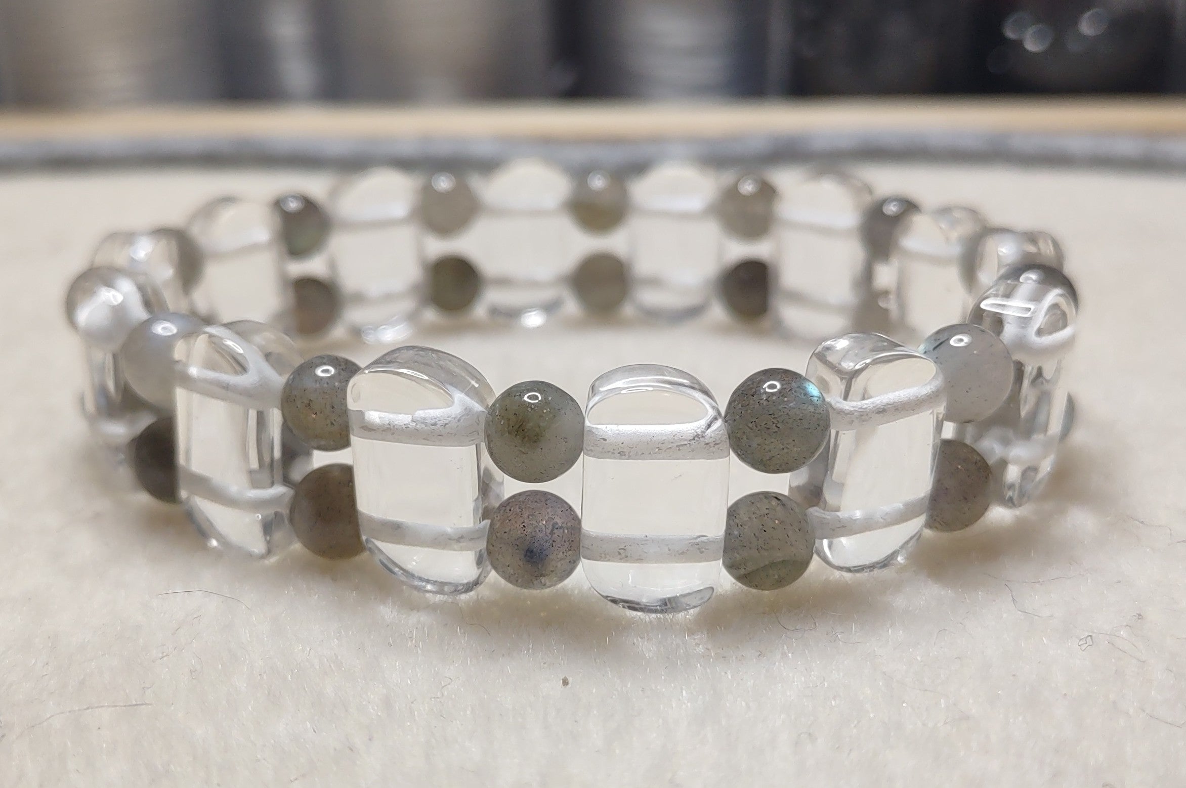 Bracelet: Quartz with Labradorite - 7"