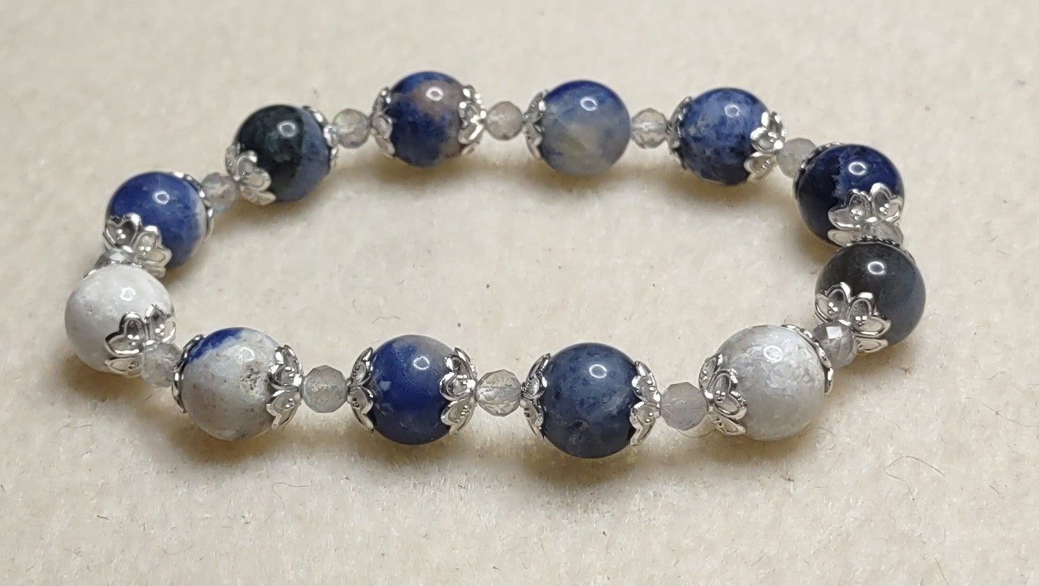 Bracelet: Sodalite and Labradorite