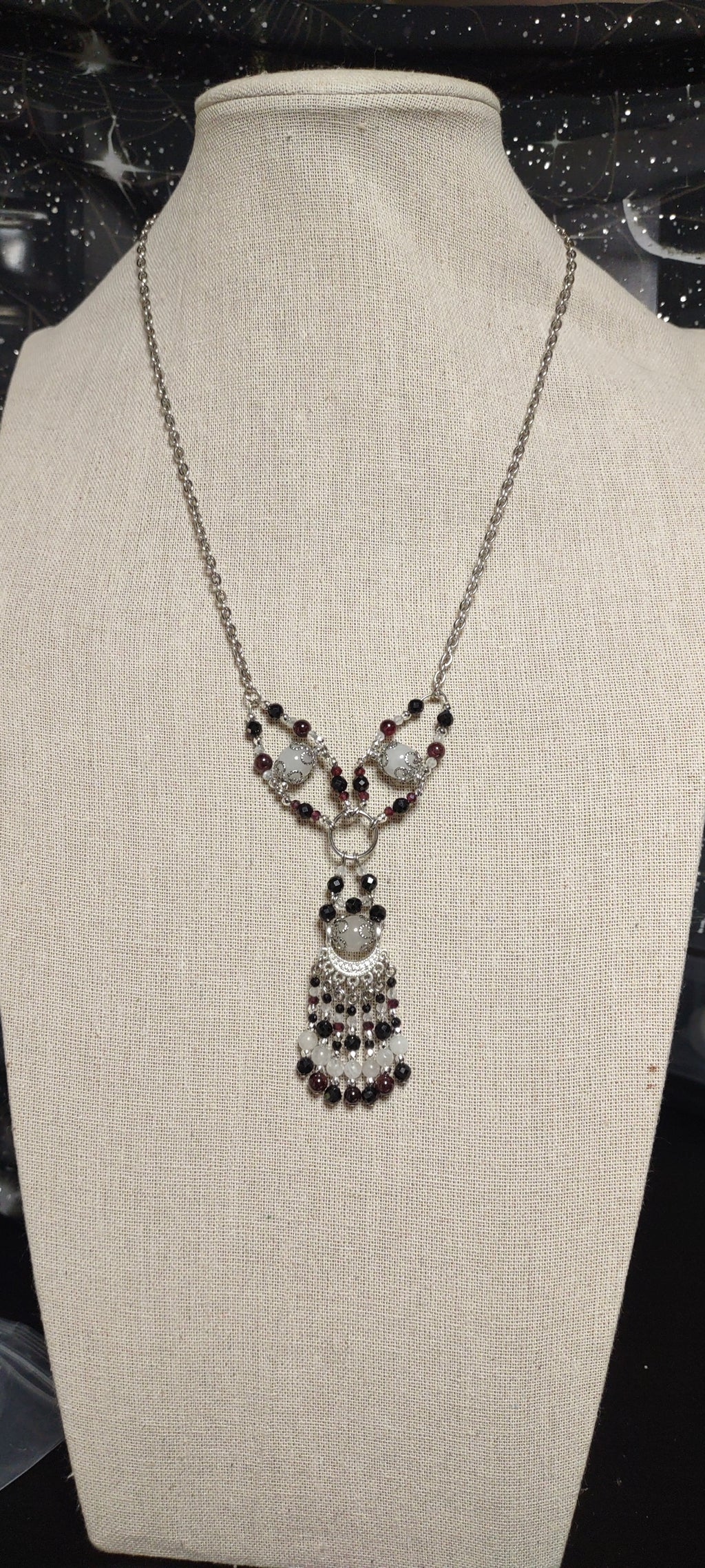 Necklace: Moongaze